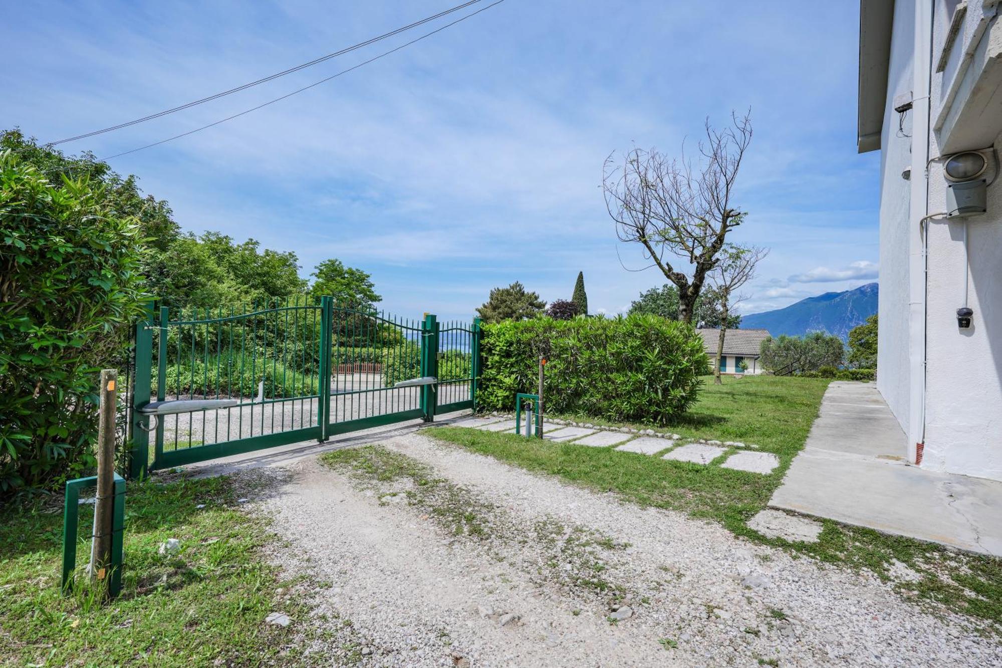 Apartament Garda Panoramic House Albisano Zewnętrze zdjęcie